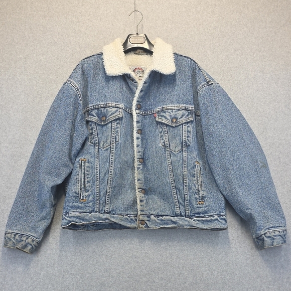 Levi's Other - Vintage Levi’s Sherpa Lined Denim Trucker Jacket Made in USA Size L